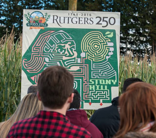 Corn Maze 2016 - Rutgers 250!